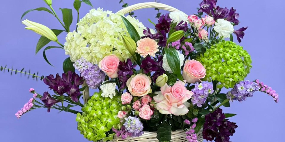 Sense Flowers & Chocolate